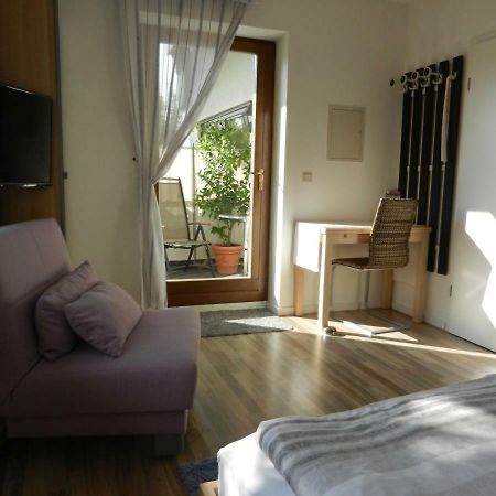 Apartment Am Stadtpark Ноймаркт-ін-дер-Оберпфальц Екстер'єр фото