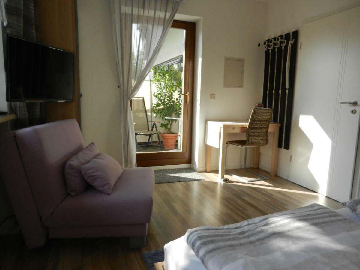 Apartment Am Stadtpark Ноймаркт-ін-дер-Оберпфальц Екстер'єр фото