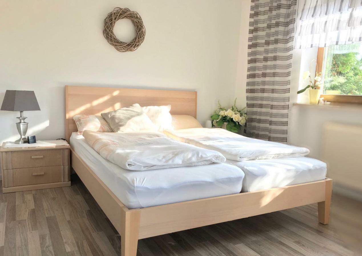 Apartment Am Stadtpark Ноймаркт-ін-дер-Оберпфальц Екстер'єр фото